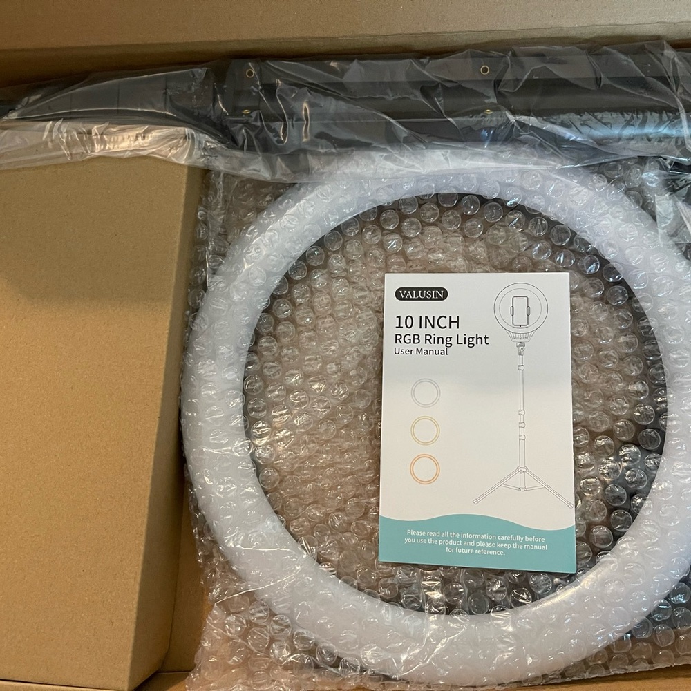 Valusin 10 Inch RGB Selfie Ring Light Kit - Picture 2 of 3